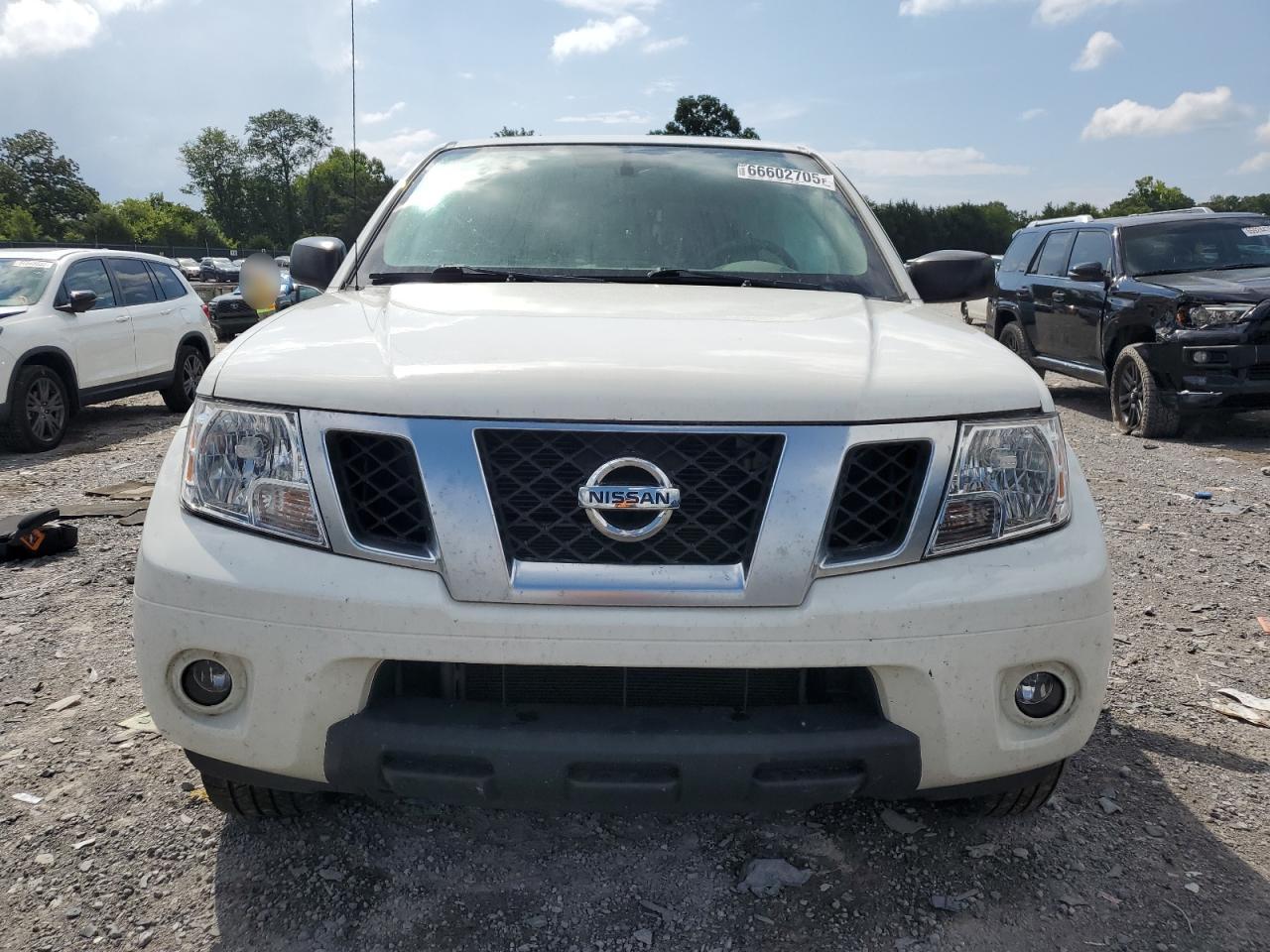 NISSAN FRONTIER S
