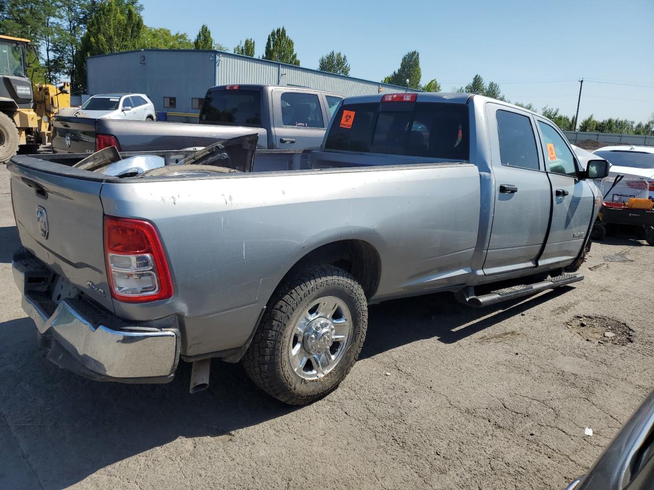 RAM 2500 TRADESMAN