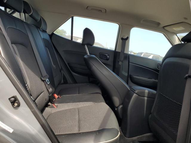 2022 HYUNDAI VENUE SEL - KMHRC8A38NU132103
