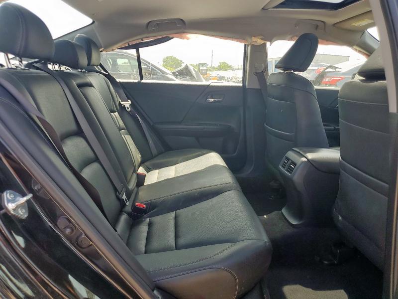 2017 HONDA ACCORD TOU JHMCR6F70HC031705