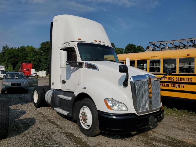 KW CONSTRUCTION T680 2016 1XKYA48X0GJ496399 photo #1