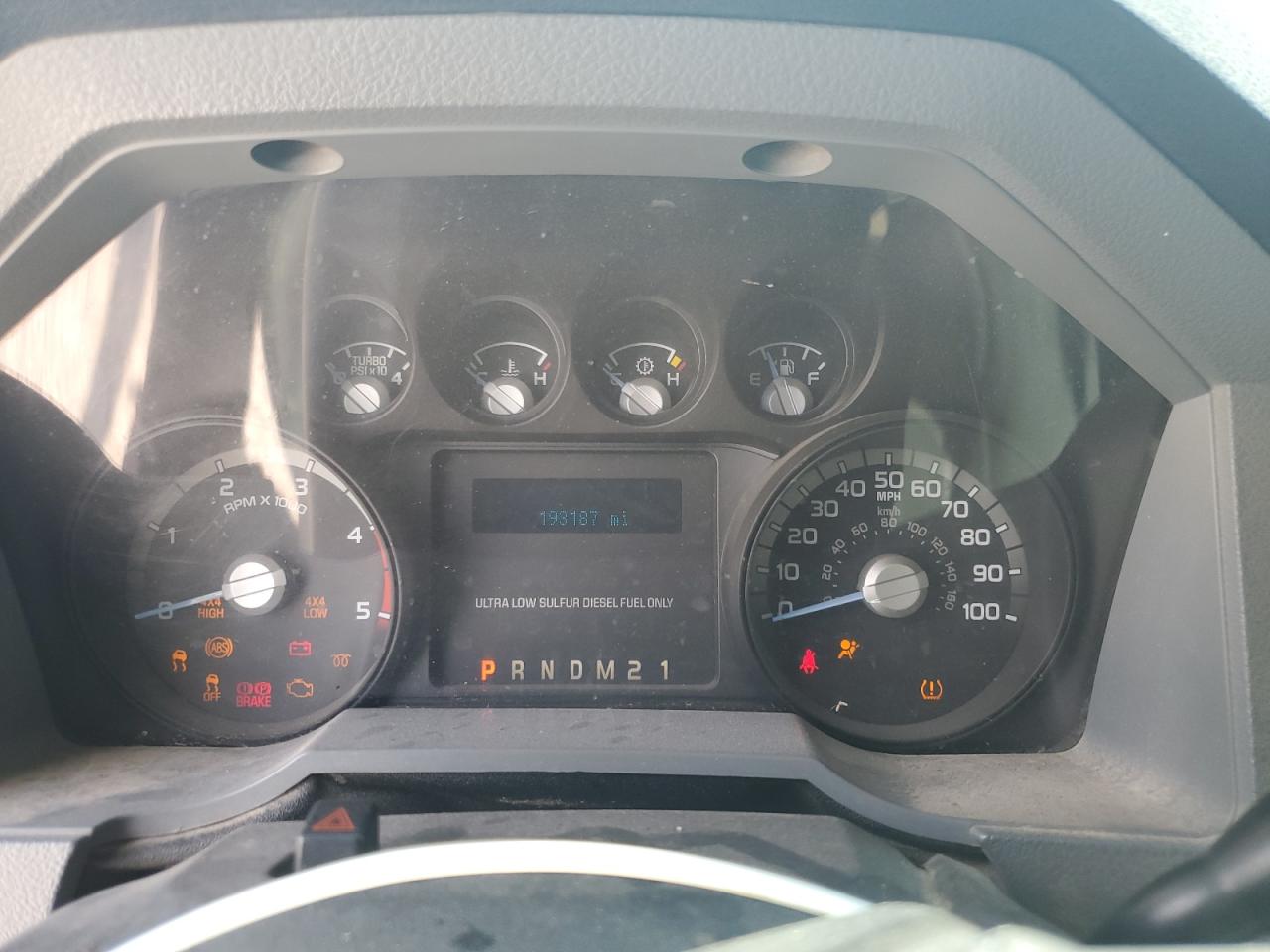 FORD F-250 SUPER DUTY