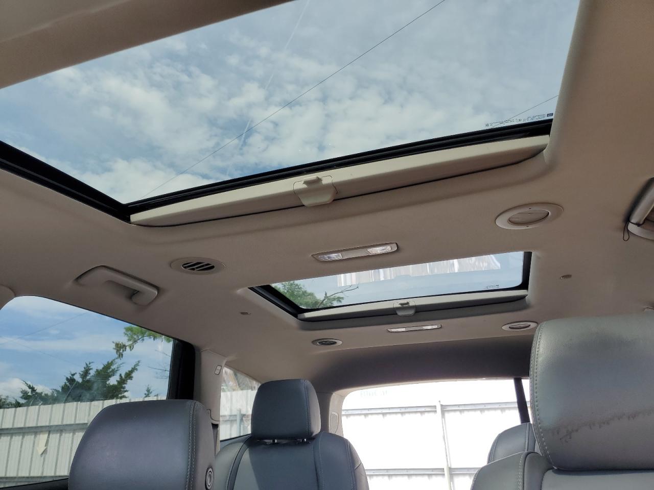 BUICK ENCLAVE ESSENCE