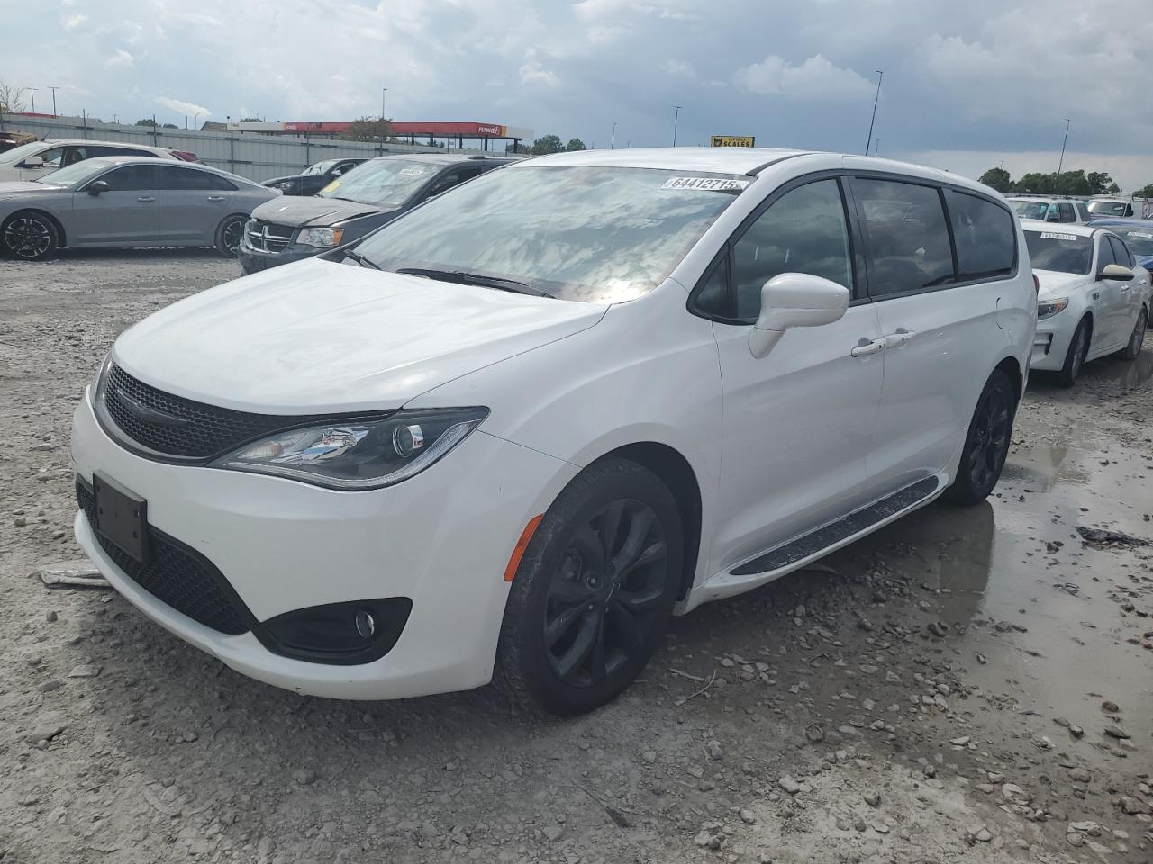 CHRYSLER PACIFICA TOURING