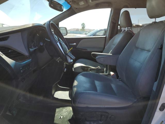 2017 TOYOTA SIENNA XLE 5TDDZ3DC4HS155642