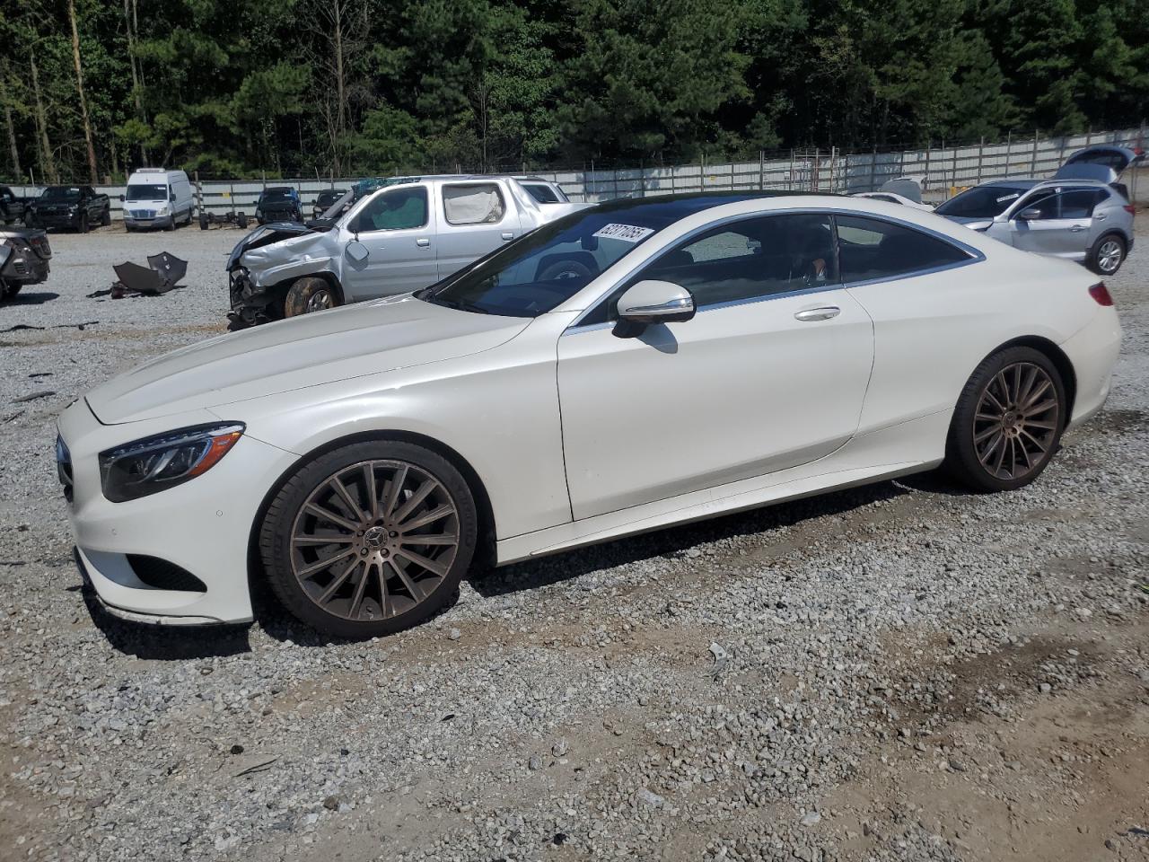 MERCEDES-BENZ S-CLASS 550