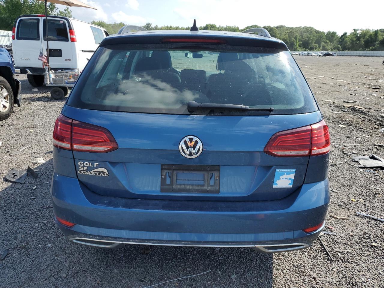 VOLKSWAGEN GOLF SPORTSVAN S