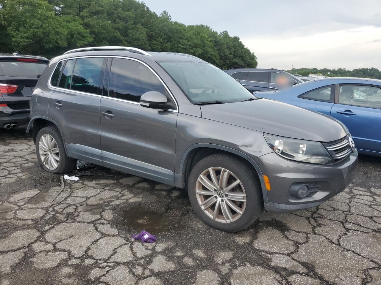 VOLKSWAGEN TIGUAN S