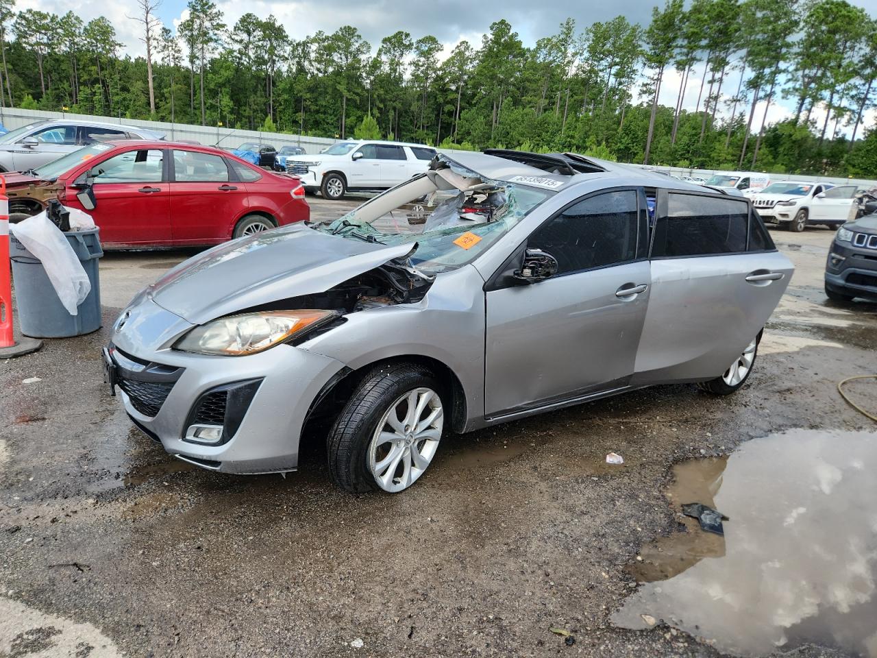 MAZDA 3 S