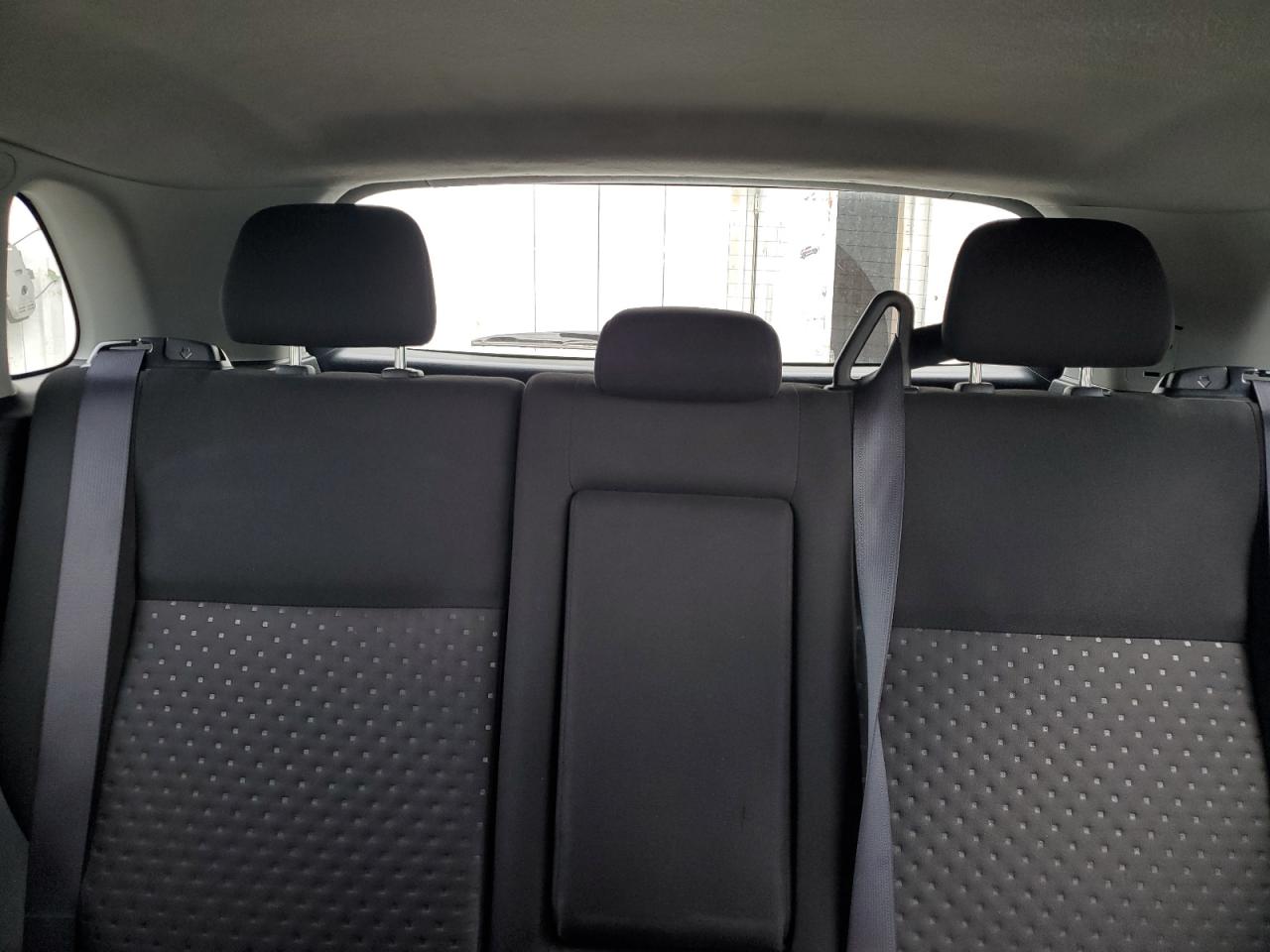 MITSUBISHI OUTLANDER SE