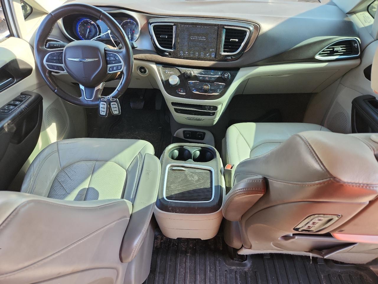 CHRYSLER PACIFICA TOURING L PLUS