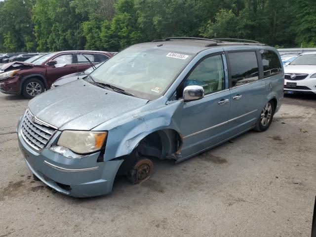 Global Auto Auctions: 2010 CHRYSLER TOWN & COU