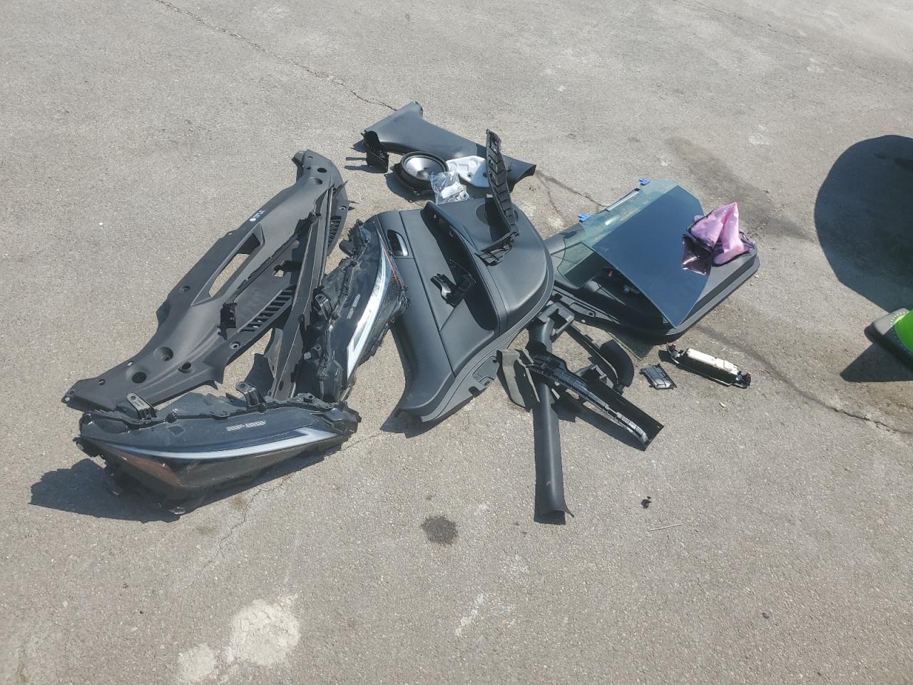 LEXUS IS 350 F SPORT DESIGN