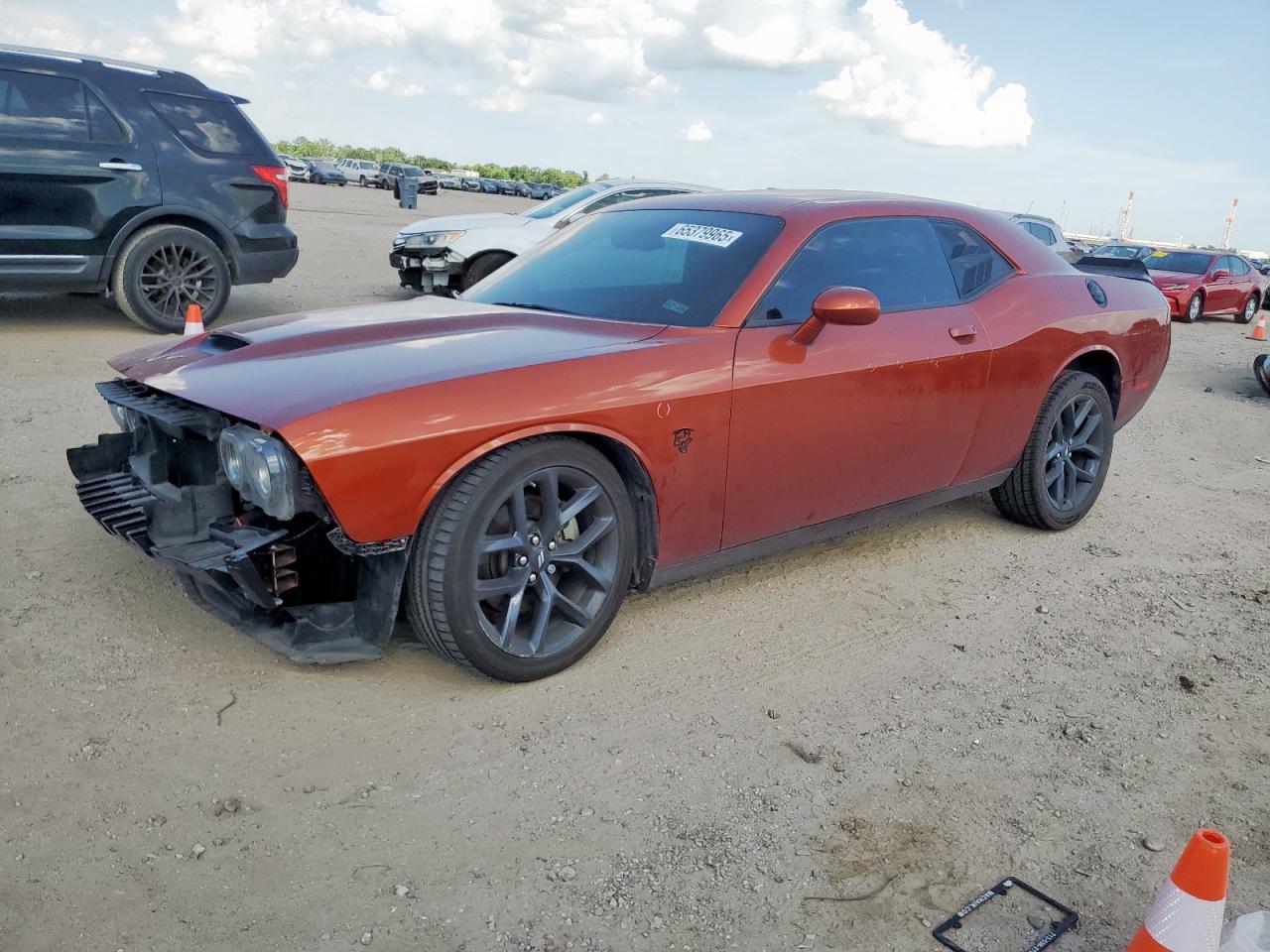 DODGE CHALLENGER R/T