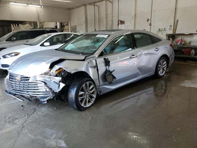 TOYOTA AVALON XLE