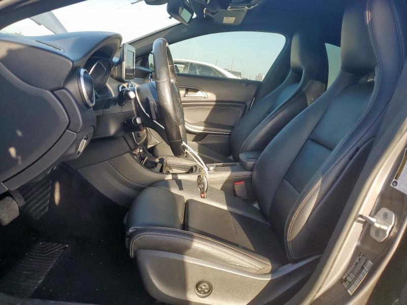 2016 MERCEDES-BENZ CLA 250 4M WDDSJ4GB5GN303721
