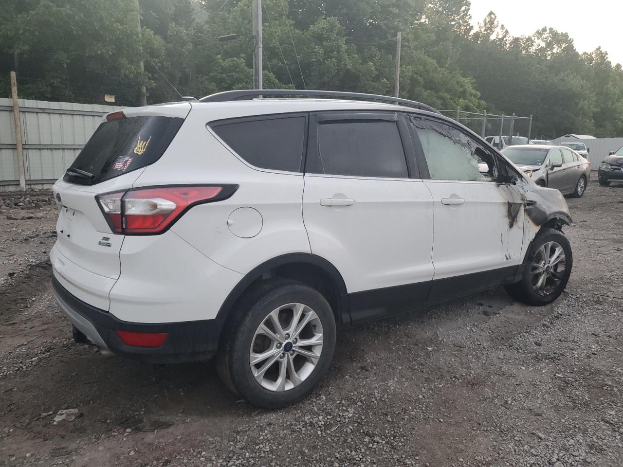 FORD ESCAPE SE