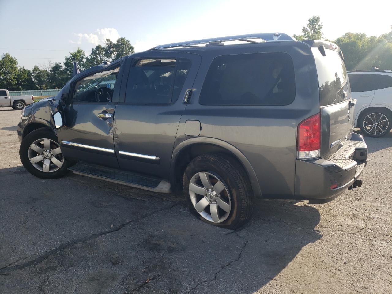 NISSAN ARMADA SE