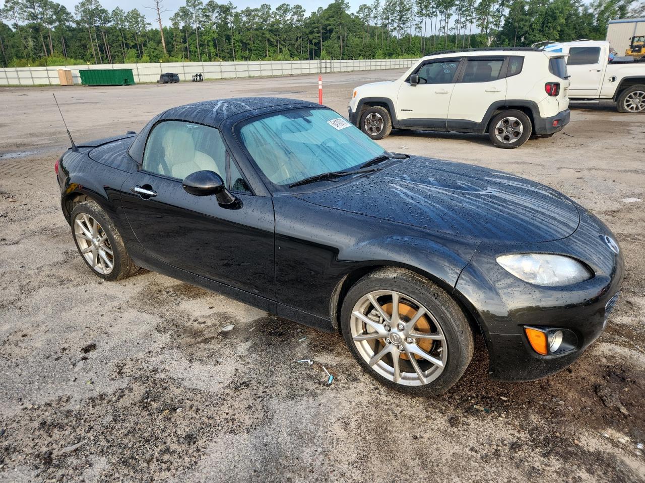 MAZDA MX-5 MIATA