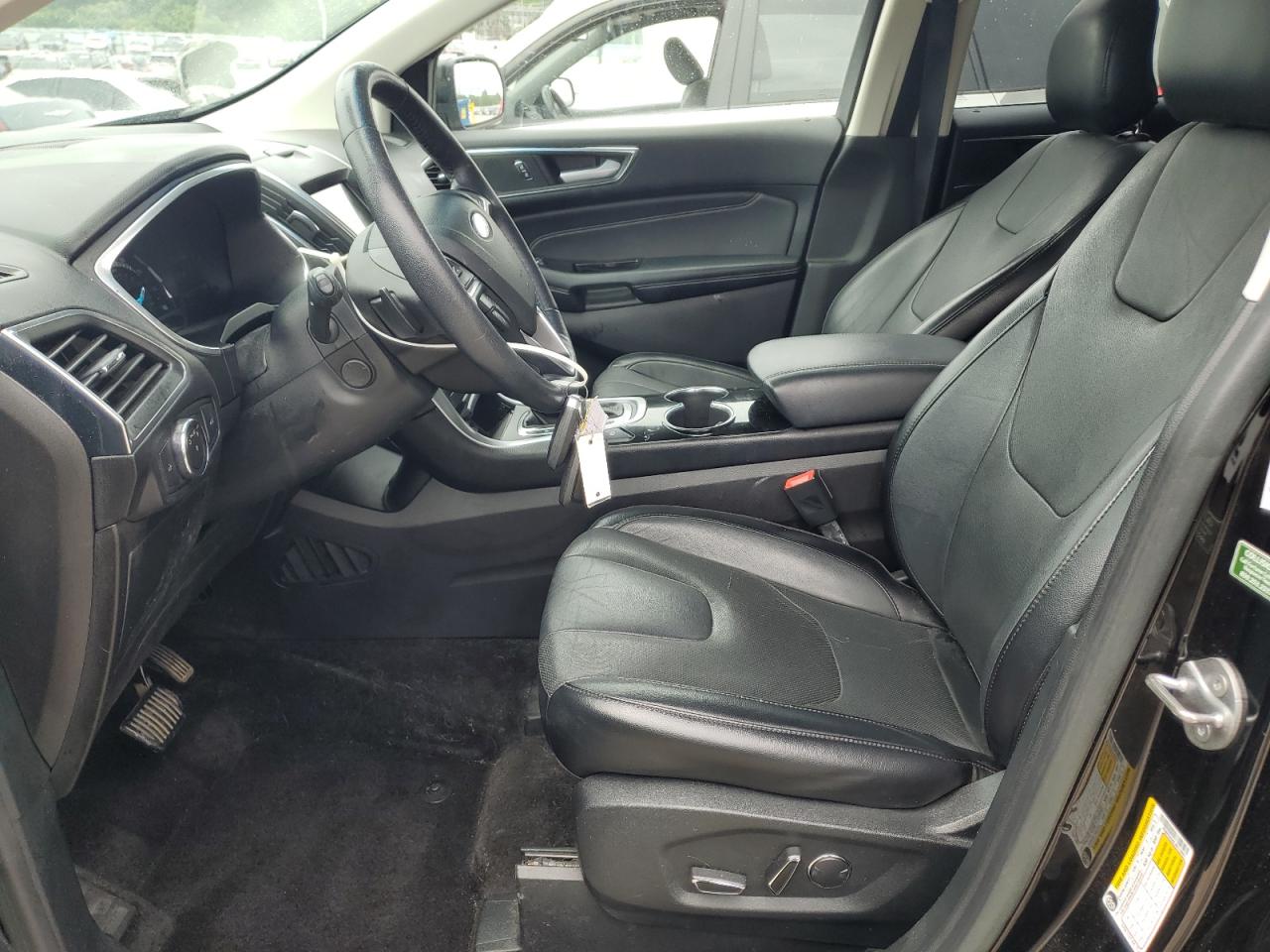 FORD EDGE TITANIUM