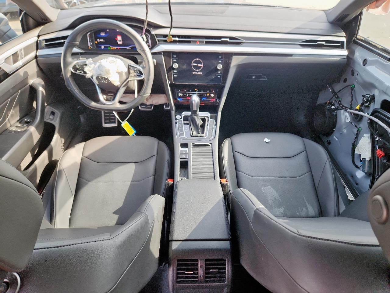 VOLKSWAGEN ARTEON SE R-LINE