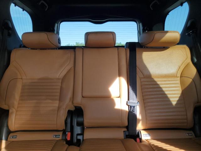 2017 LAND ROVER DISCOVERY SALRHBBV4HA028726