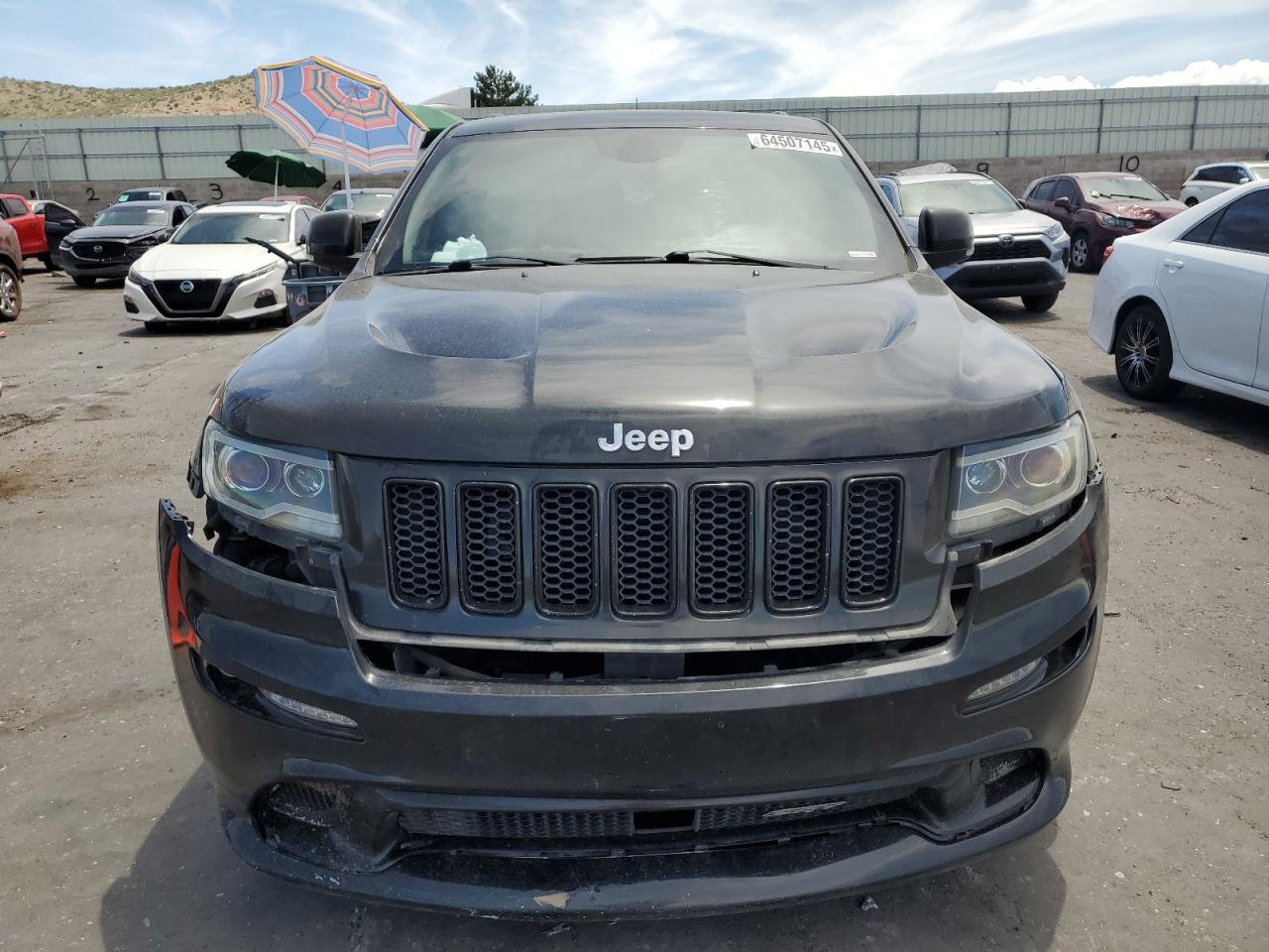 JEEP GRAND CHEROKEE SRT-8