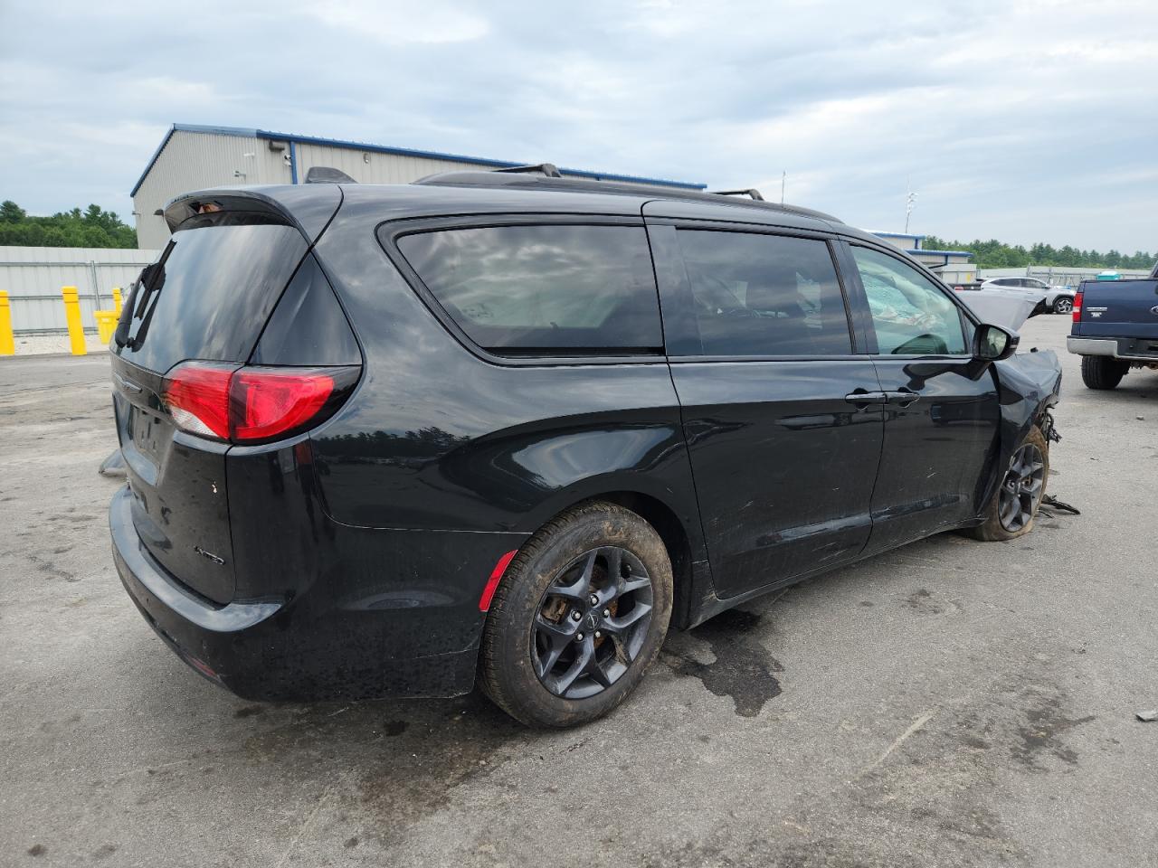 CHRYSLER PACIFICA LIMITED