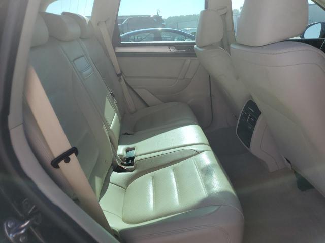 2016 VOLKSWAGEN TOUAREG SP WVGEF9BP3GD006232