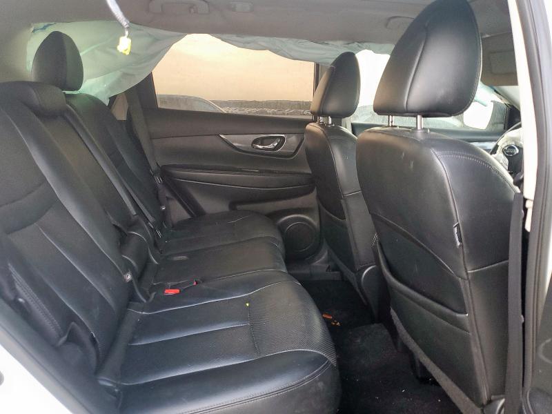 2015 NISSAN ROGUE S 5N1AT2MV7FC898600