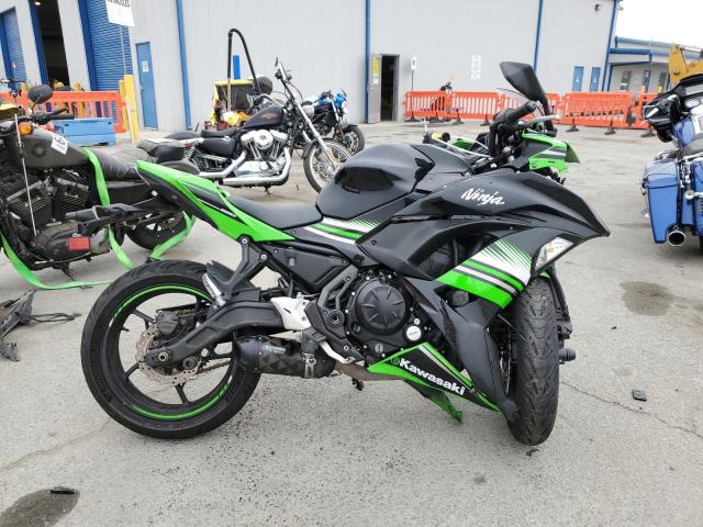 2017 KAWASAKI EX650 F JKAEXEK13HDA03187
