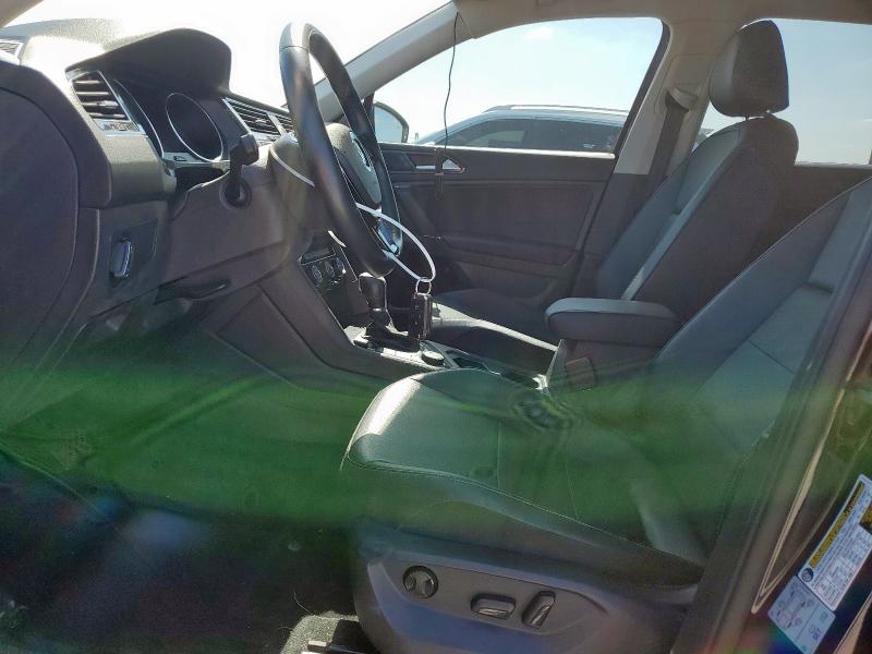 2018 VOLKSWAGEN TIGUAN SE - 3VV2B7AX5JM146496