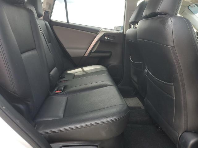 2018 TOYOTA RAV4 HV LE JTMRJREV4JD190067