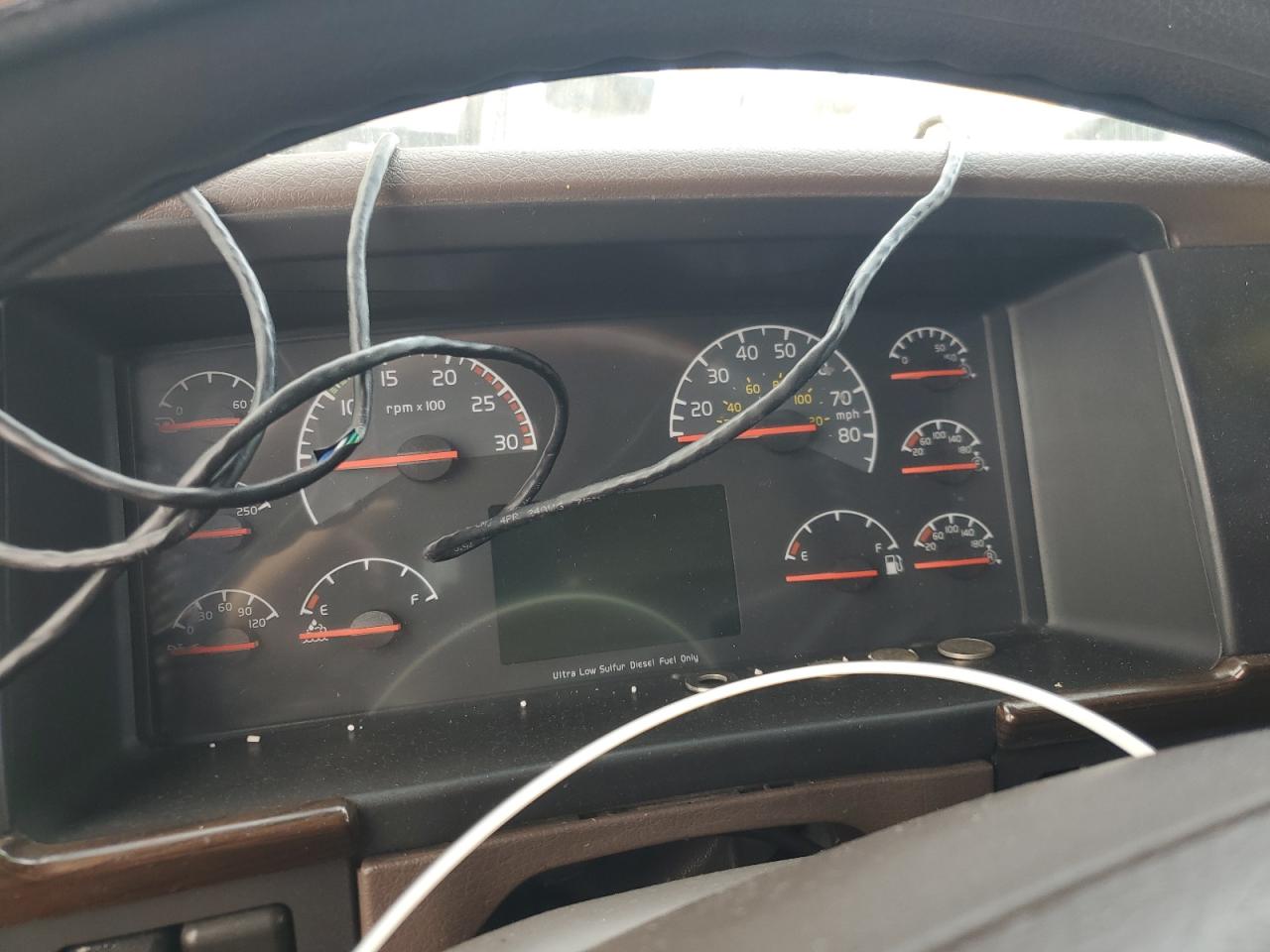 Lot #3284825520 2017 VOLVO VN VNL