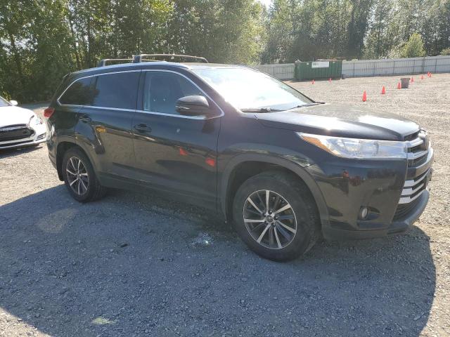 2018 TOYOTA HIGHLANDER 5TDJZRFH8JS876969