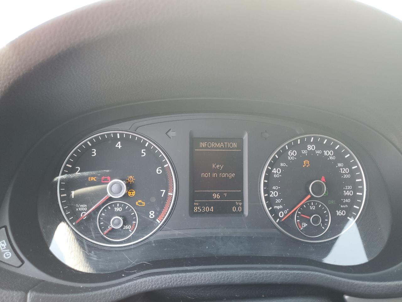 VOLKSWAGEN PASSAT SE