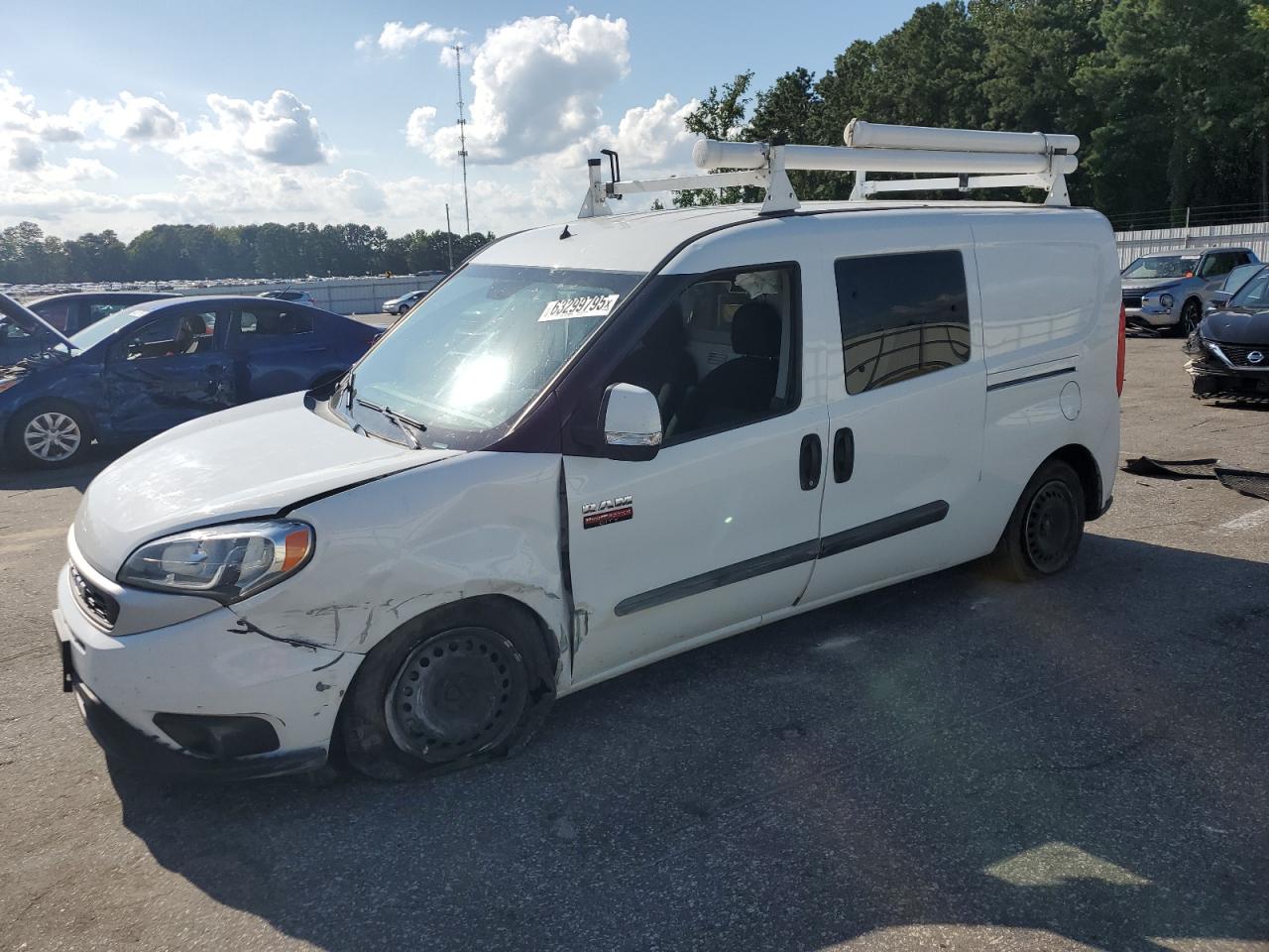 RAM PROMASTER SLT