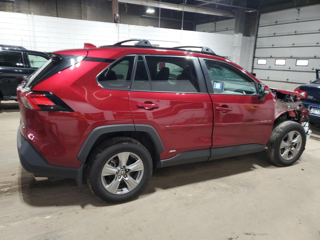 TOYOTA RAV4 XLE