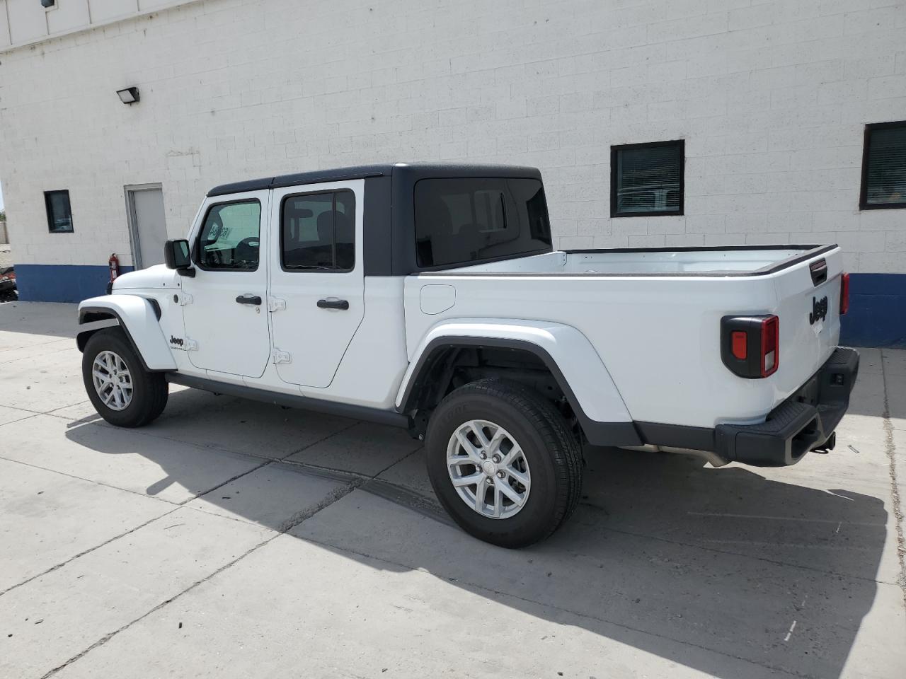 JEEP GLADIATOR SPORT