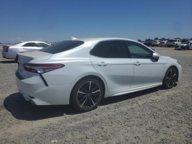 2018 TOYOTA CAMRY XSE 4T1B61HK6JU038244