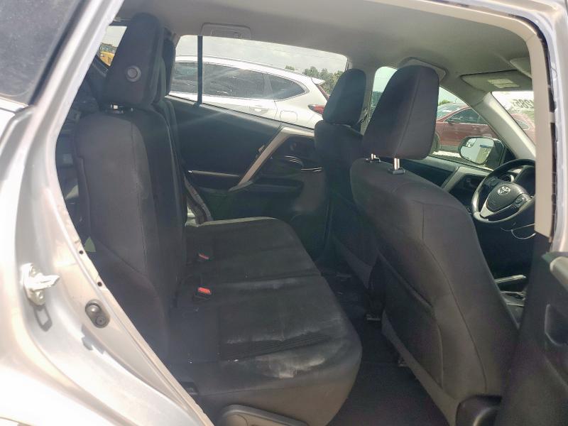 2018 TOYOTA RAV4 LE - 2T3ZFREV7JW421466