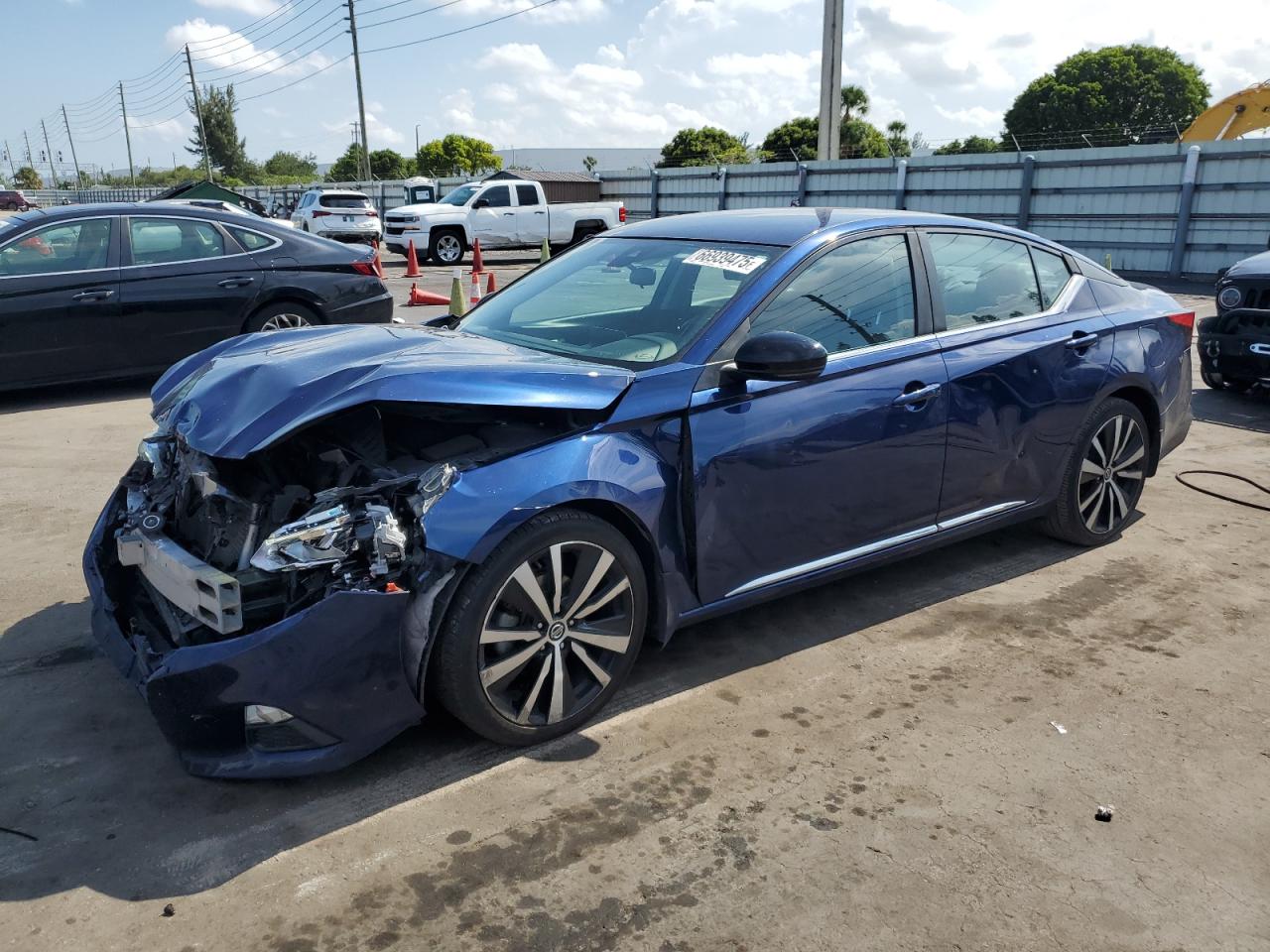 NISSAN ALTIMA SR