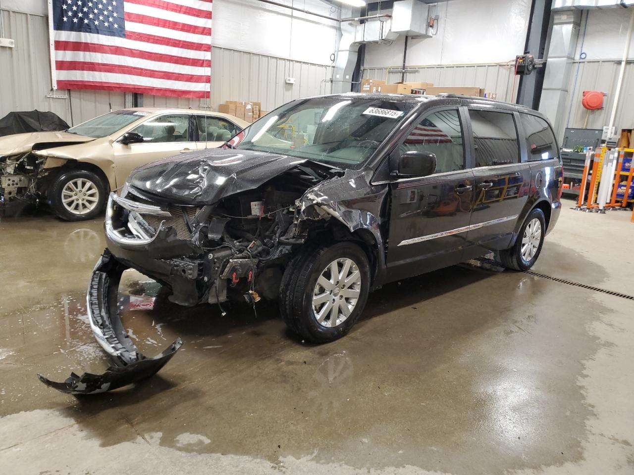 CHRYSLER TOWN & COUNTRY TOURING