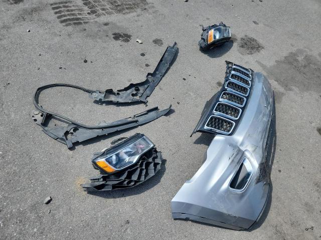 2019 JEEP GRAND CHER - 1C4RJFBG3KC734926