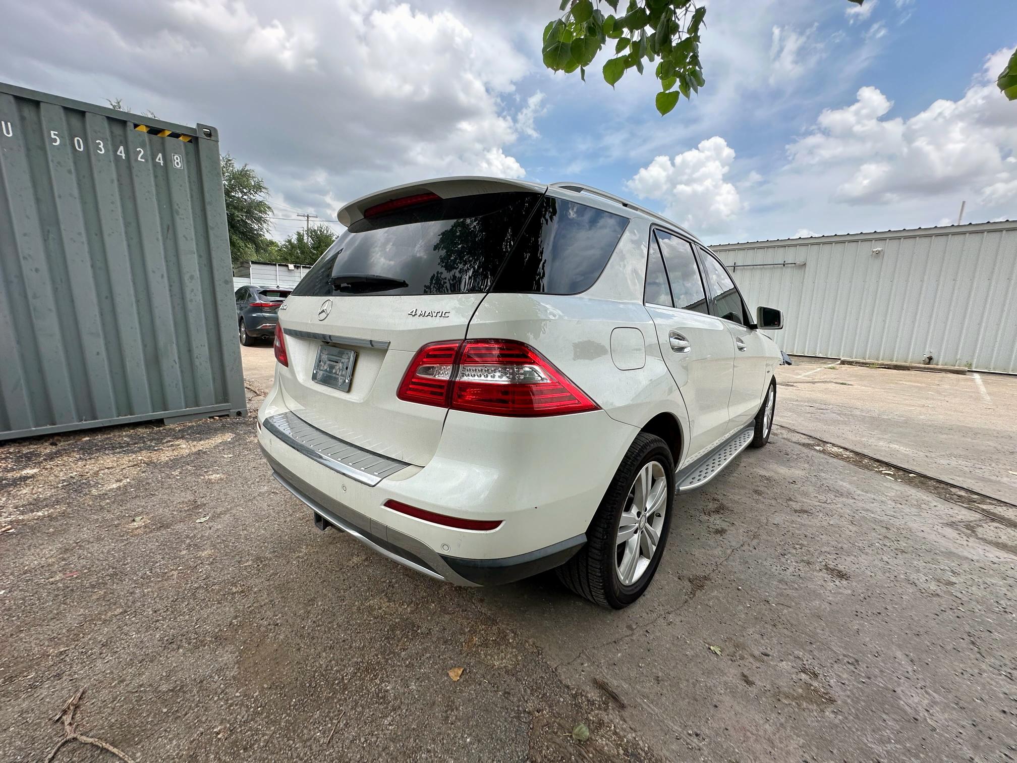 Vin: 4jgda5hb1ca079688, lot: 63715795, mercedes-benz m-class 350 4matic 20124
