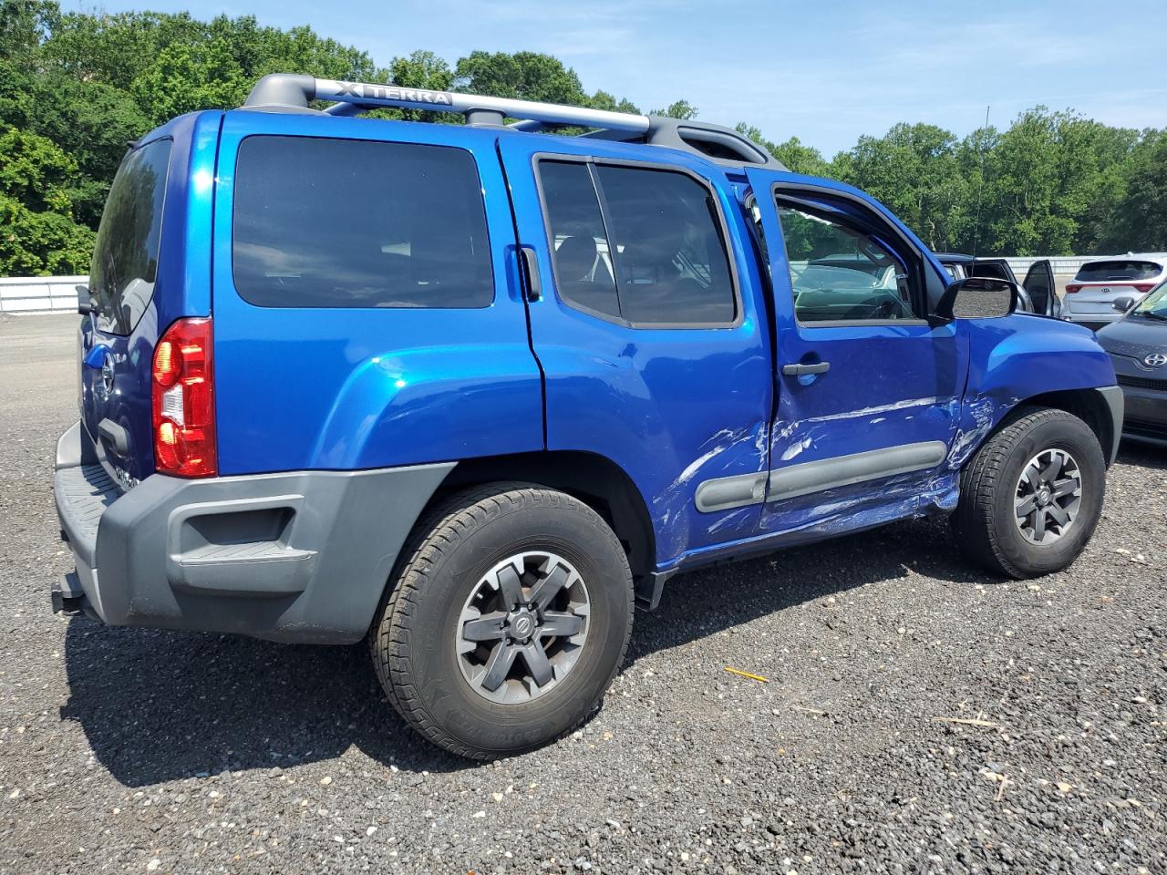 NISSAN XTERRA X
