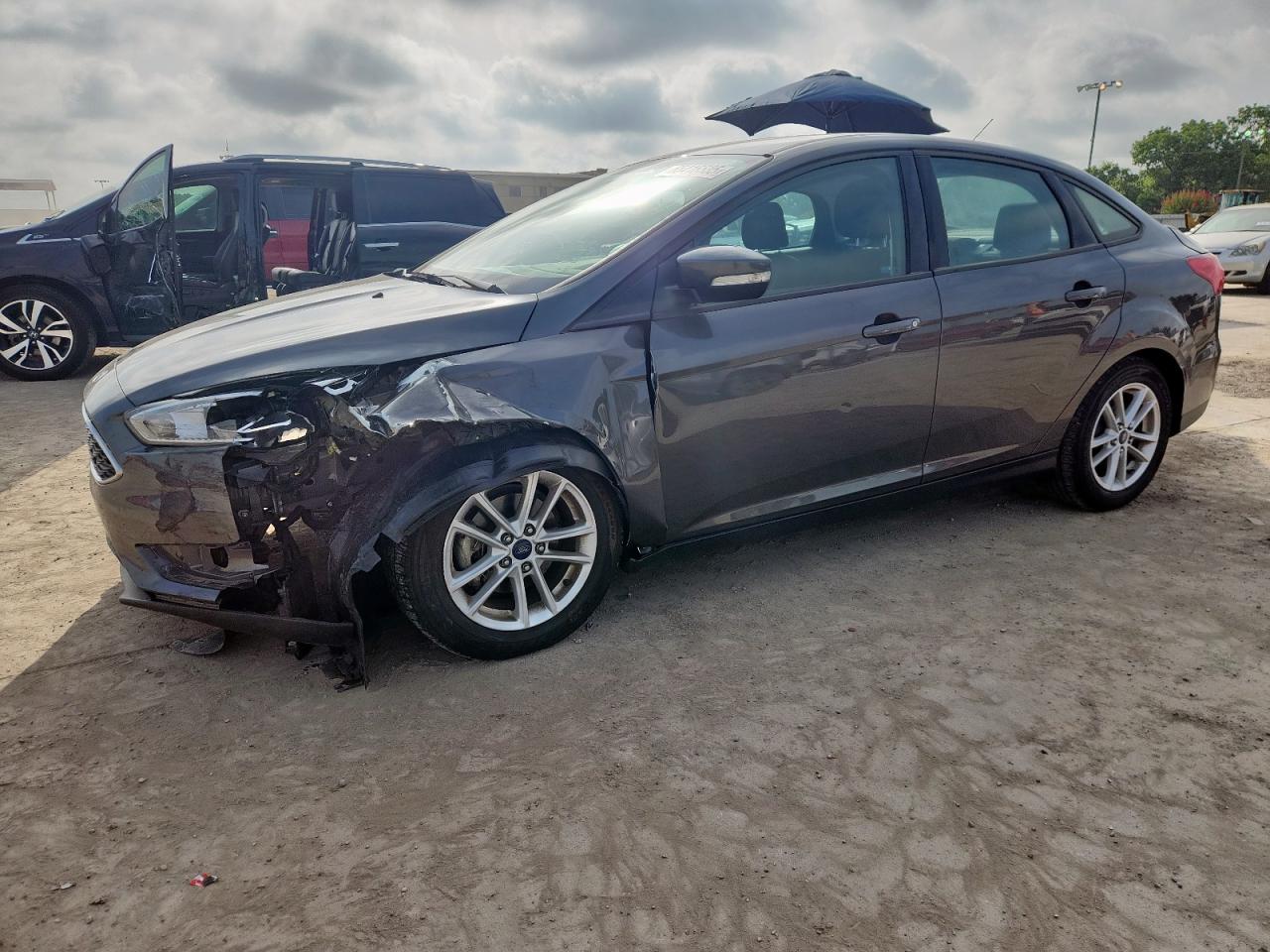 FORD FOCUS SE