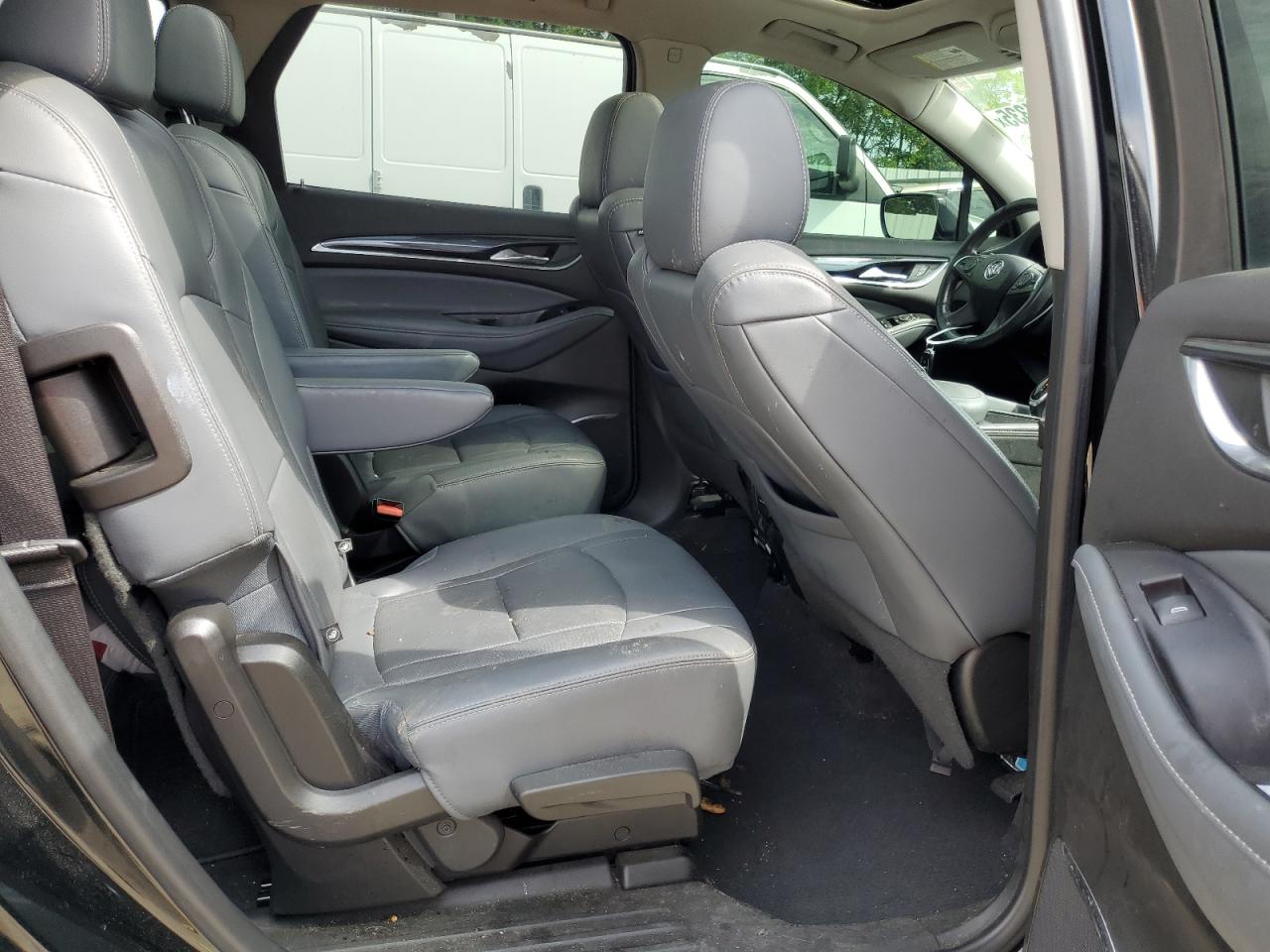 BUICK ENCLAVE ESSENCE