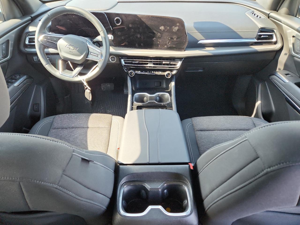 CHEVROLET TRAVERSE LS