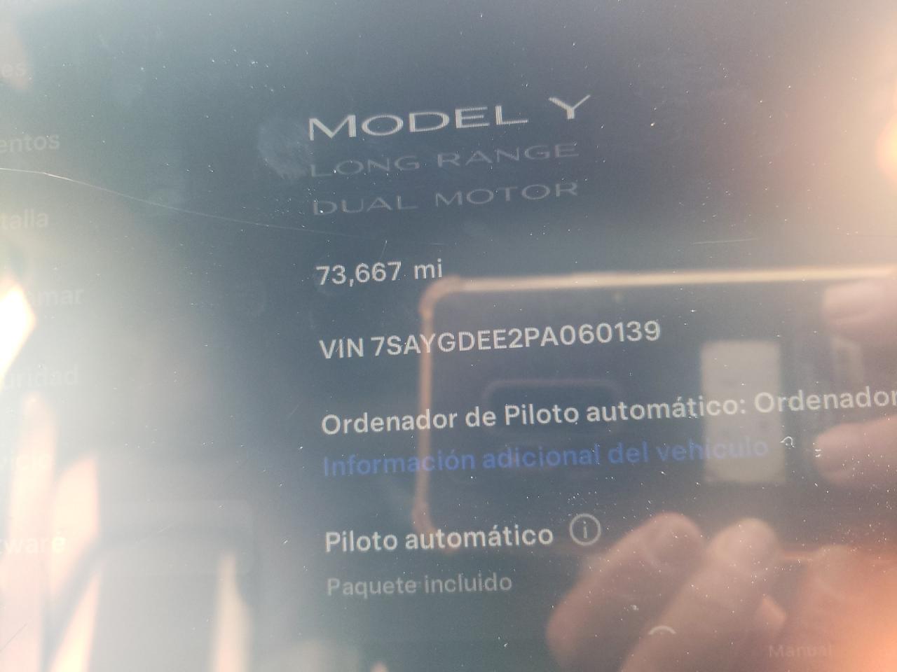 TESLA MODEL Y